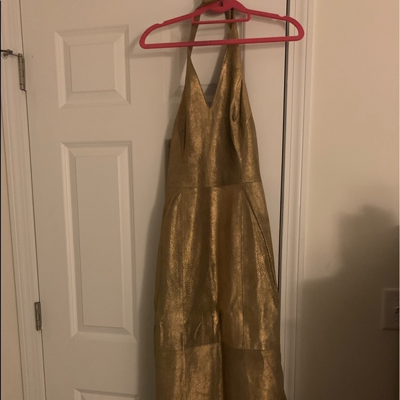 Dress - Picture 2 of 3